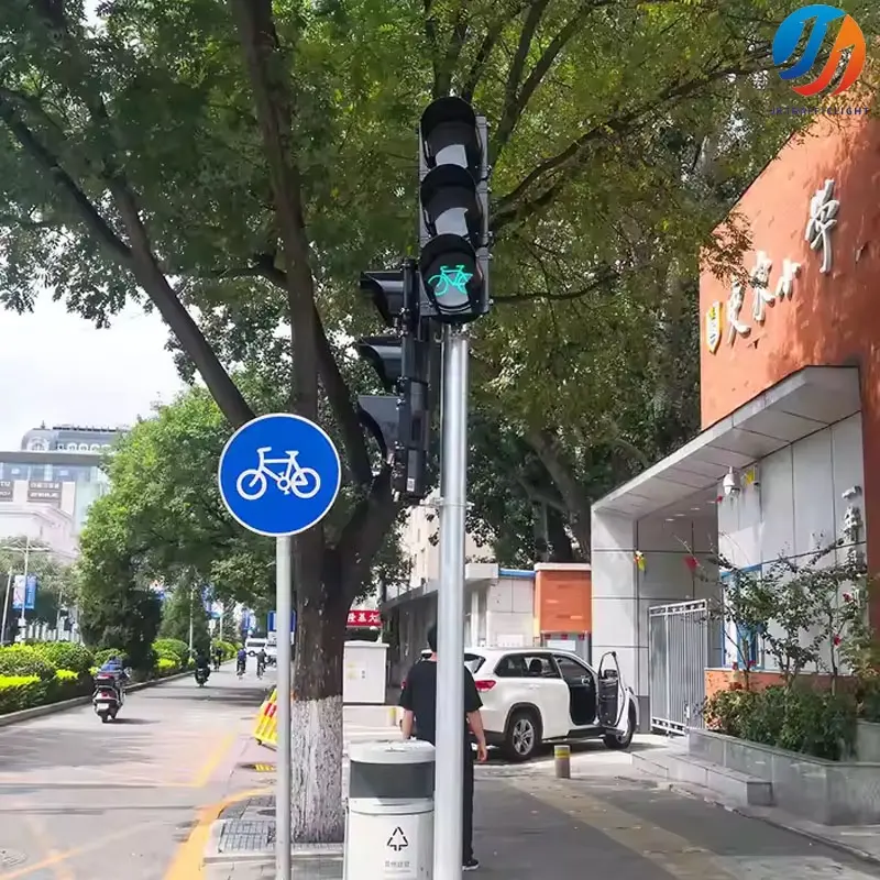 Vehicle Traffic Lights with Countdown (3)