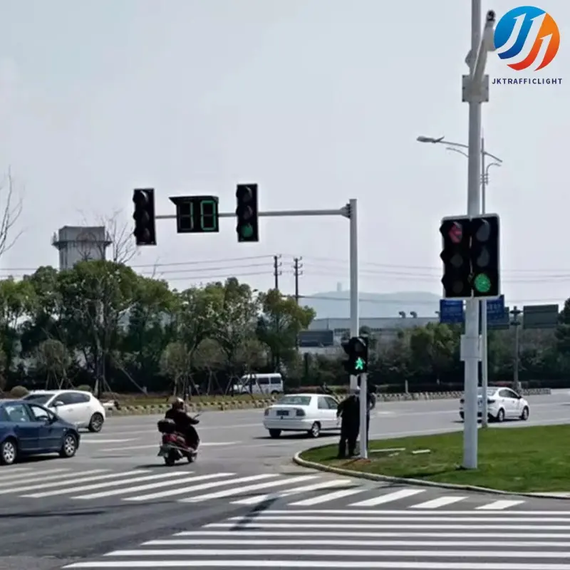 300mm Led Signal Traffic Light Solar Warning Motorvehicle Signals for Road Safety Red Yellow Green (3).jpg