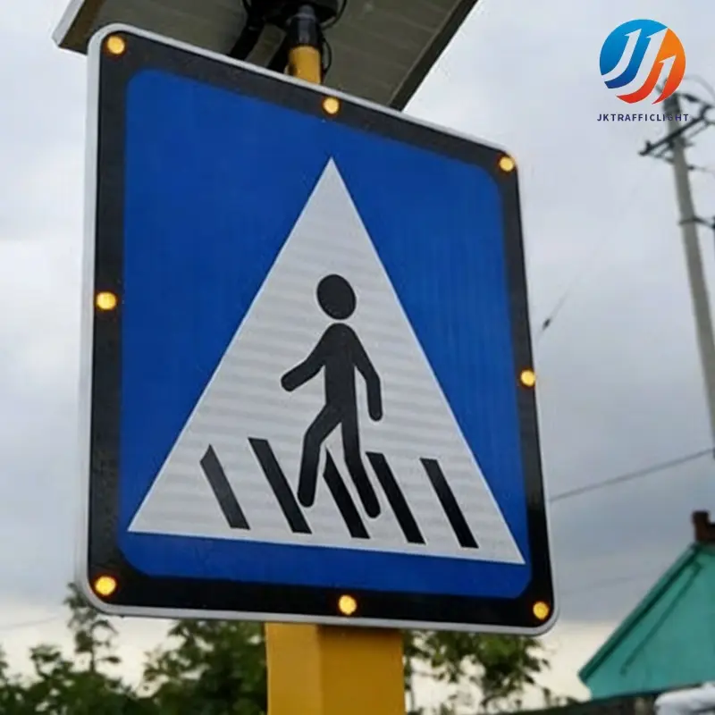 Active Solar Traffic Sign