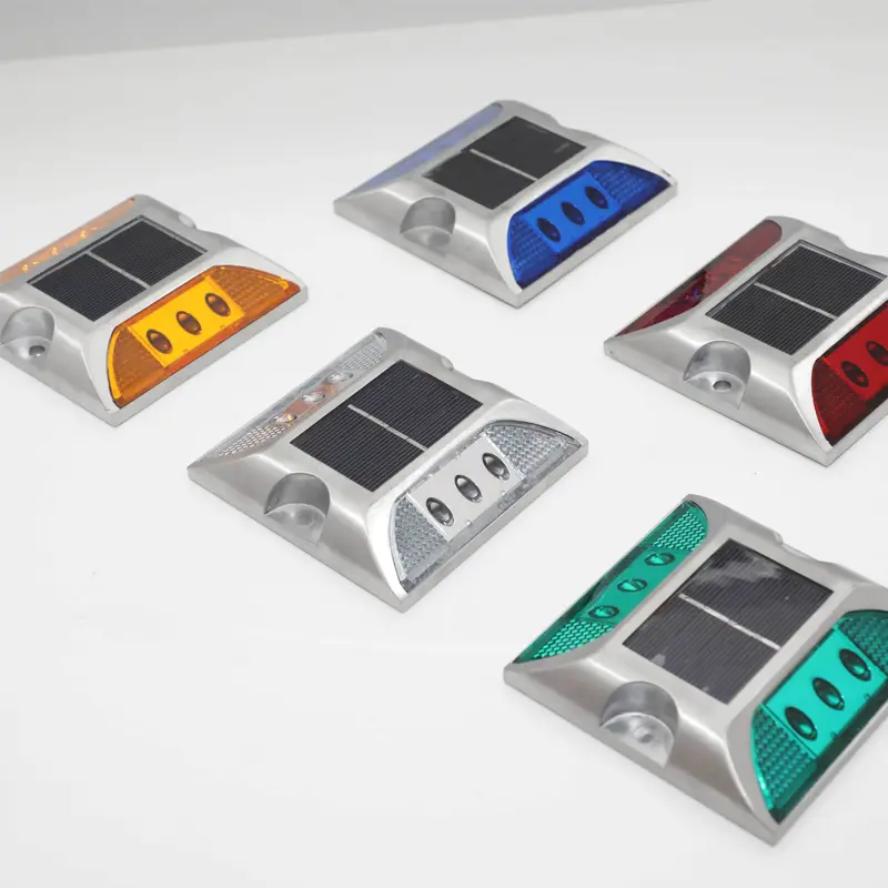 Flashing Traffic Marker Light